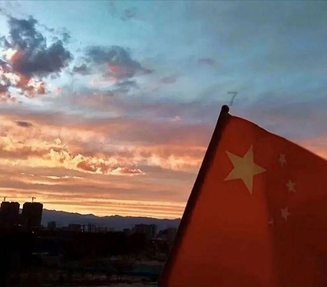 四川上大分！这座风景如画的烟火小城申请出战！1天8顿吃不腻！