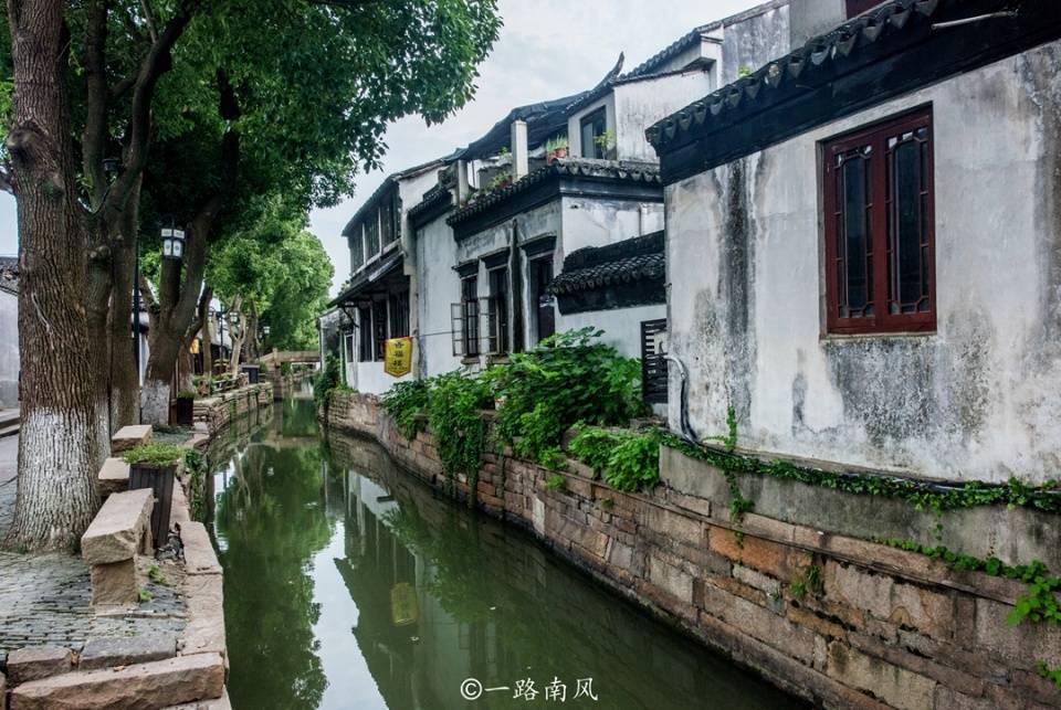我想知道重庆和成都的差别?-专业问答类网站